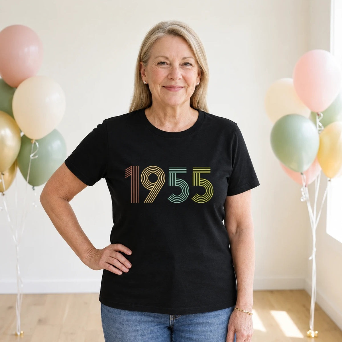 1955 Birth Year Shirt - Retro 71st Birthday T-Shirt for Women - Black Round Neck