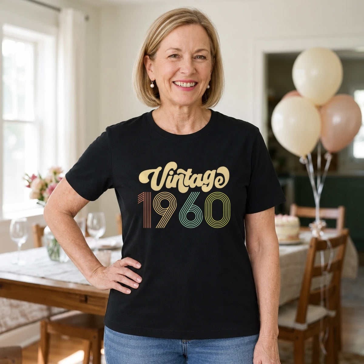 Vintage 1960 - Retro 66th Birthday T-Shirt for Women - Black Round Neck