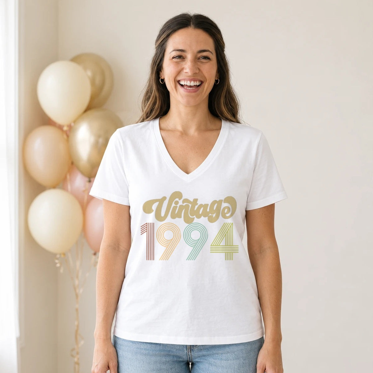 Vintage 1994 - Retro 32nd Birthday T-Shirt for Women - White V-Neck