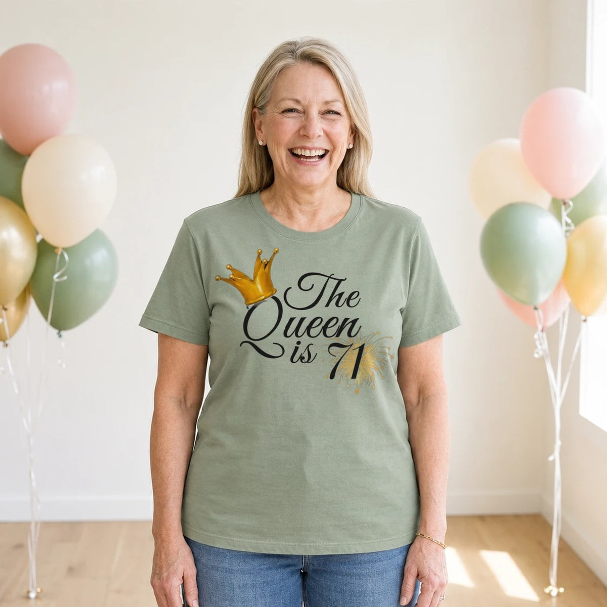 The Queen Is 71 - 71st Birthday Queen T-Shirt for Women - Sage Green Round Neck