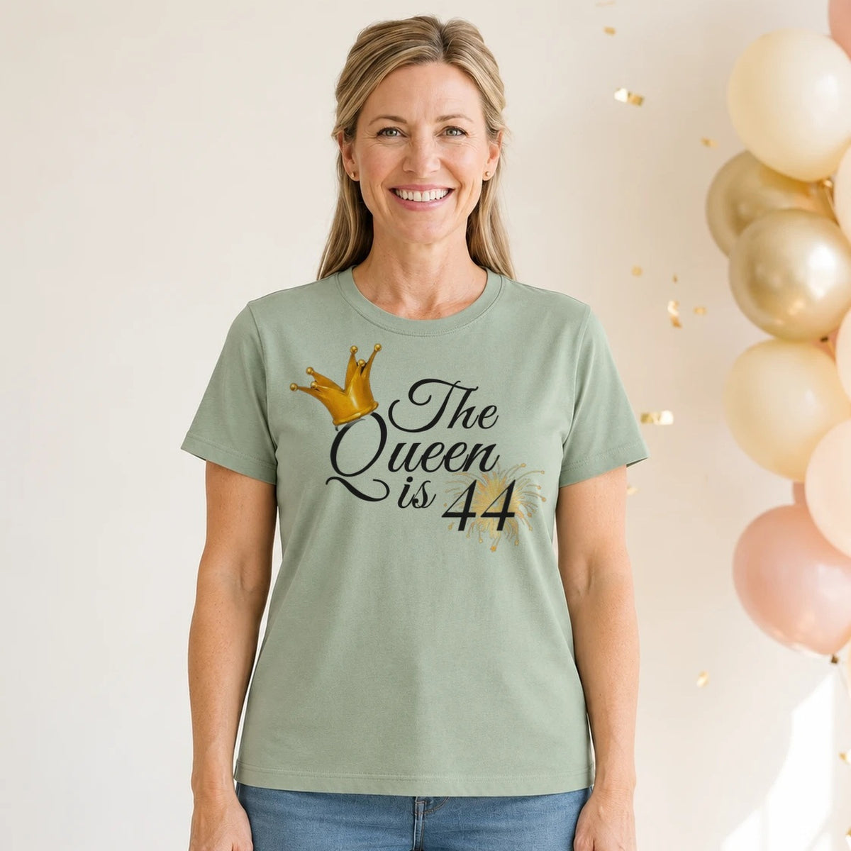 The Queen Is 44 - 44th Birthday Queen T-Shirt for Women - Sage Green Round Neck