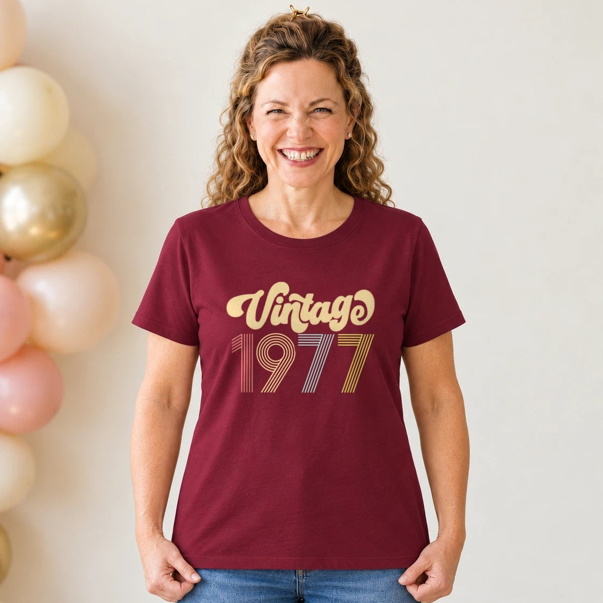 Vintage 1977 - Retro 49th Birthday T-Shirt for Women - Burgundy Round Neck