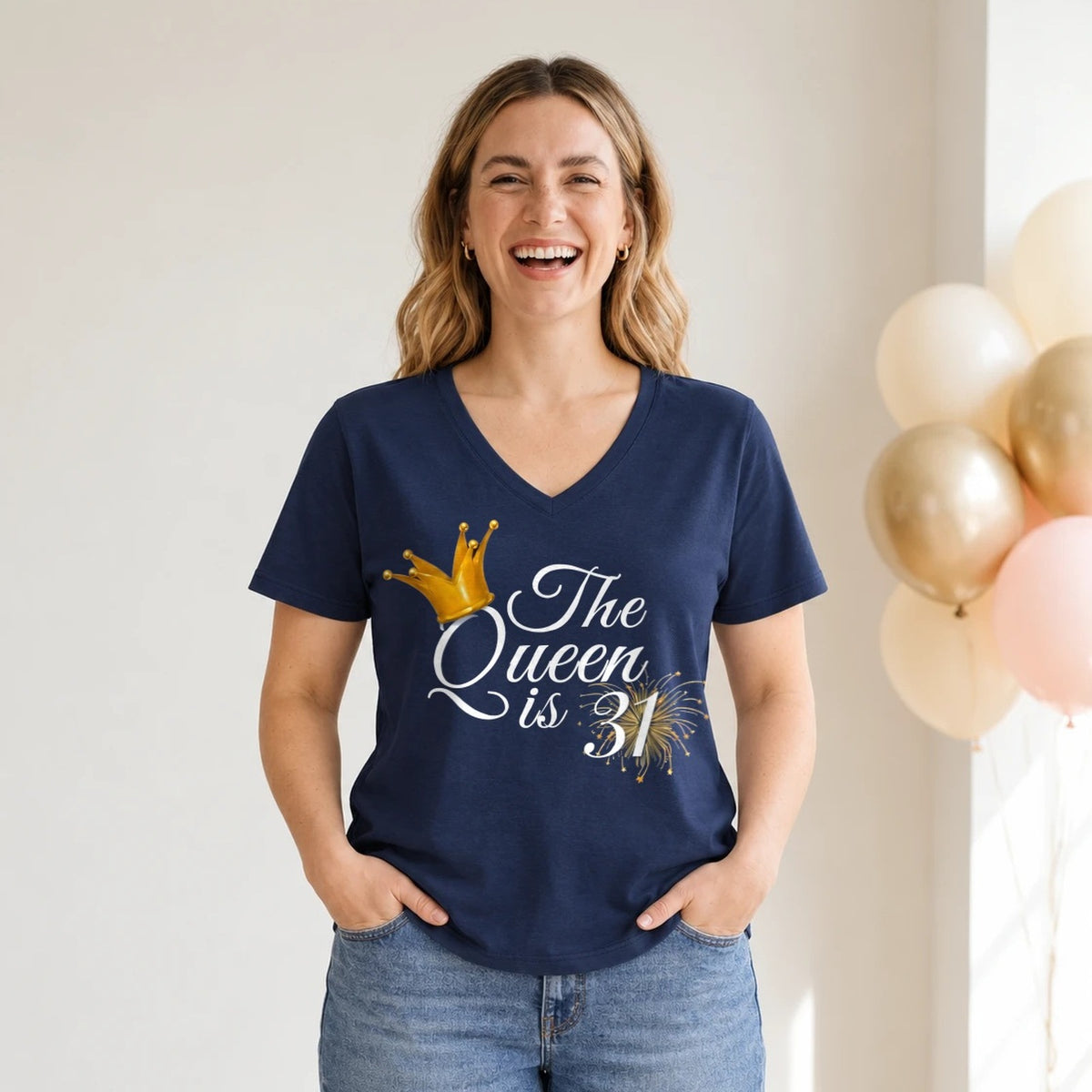 The Queen Is 31 - 31st Birthday Queen T-Shirt for Women - Navy Blue V-Neck