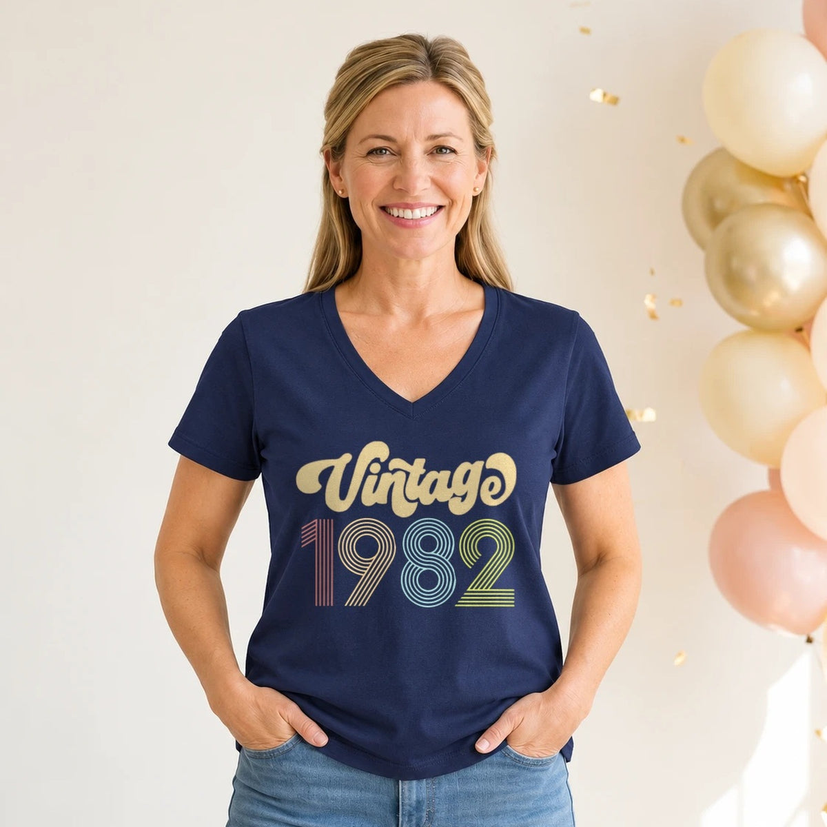 Vintage 1982 - Retro 44th Birthday T-Shirt for Women - Navy Blue V-Neck