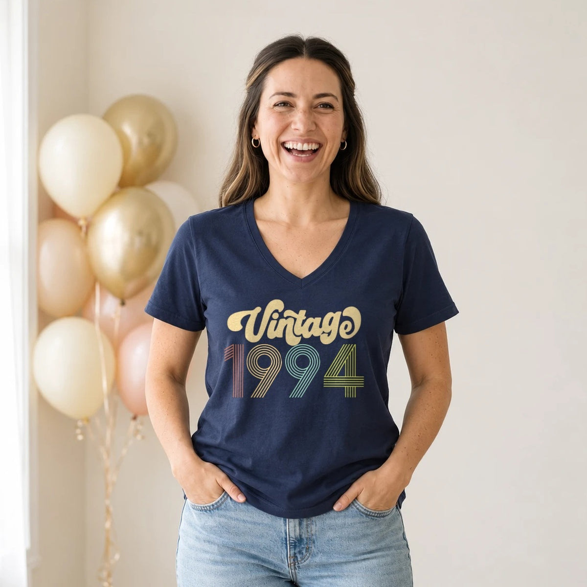 Vintage 1994 - Retro 32nd Birthday T-Shirt for Women - Navy Blue V-Neck