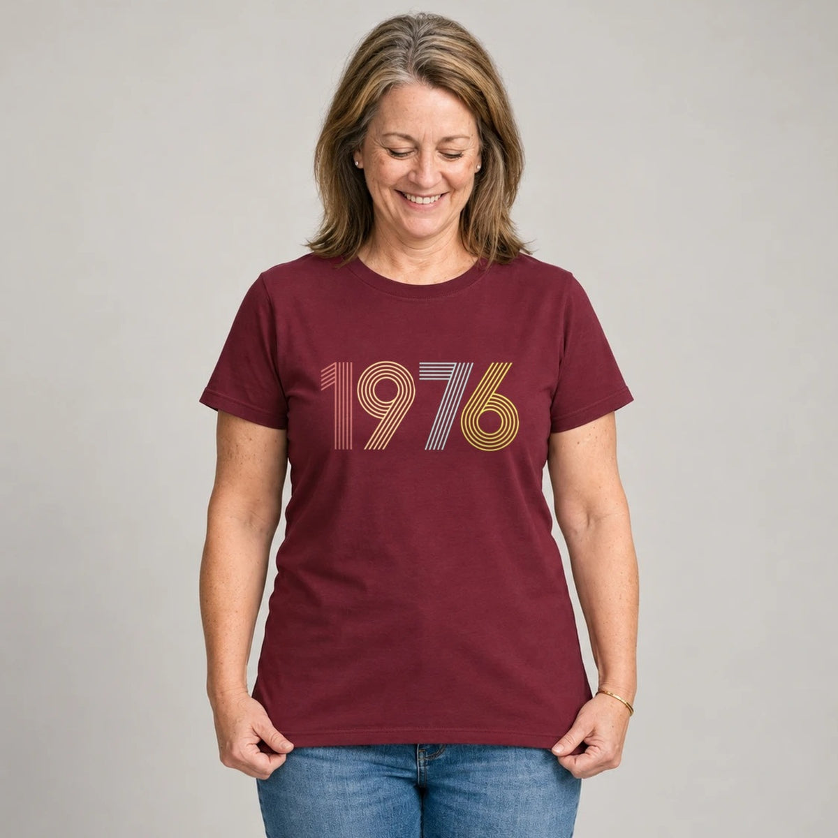 1976 Birth Year Shirt - Retro 50th Birthday T-Shirt for Women - Burgundy Round Neck