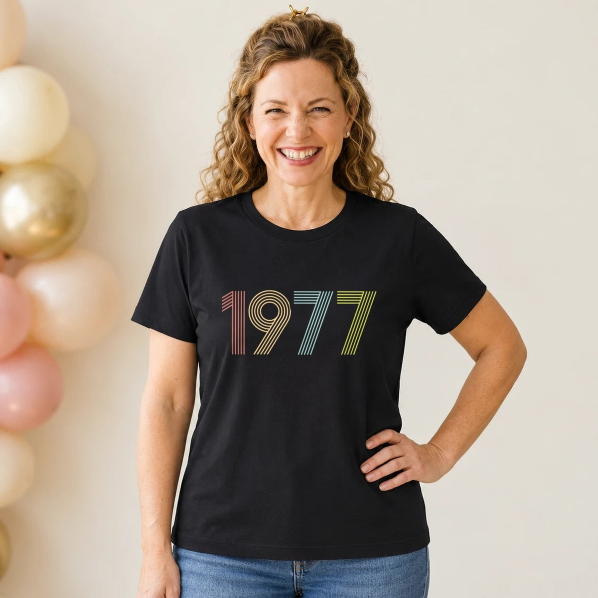 1977 Birth Year Shirt - Retro 49th Birthday T-Shirt for Women - Black Round Neck