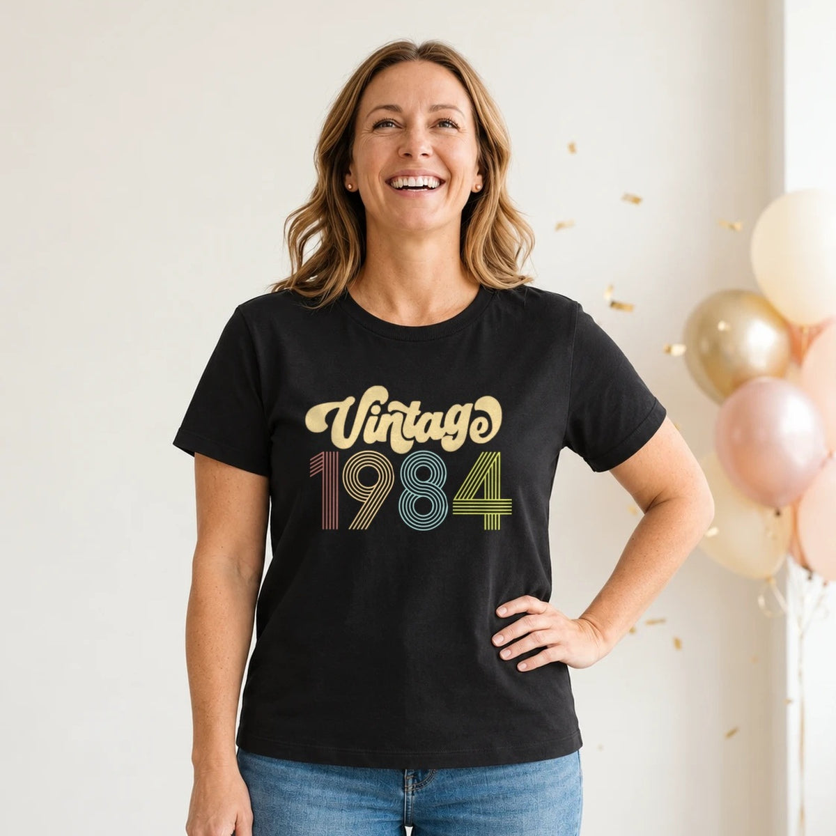Vintage 1984 - Retro 42nd Birthday T-Shirt for Women - Black Round Neck