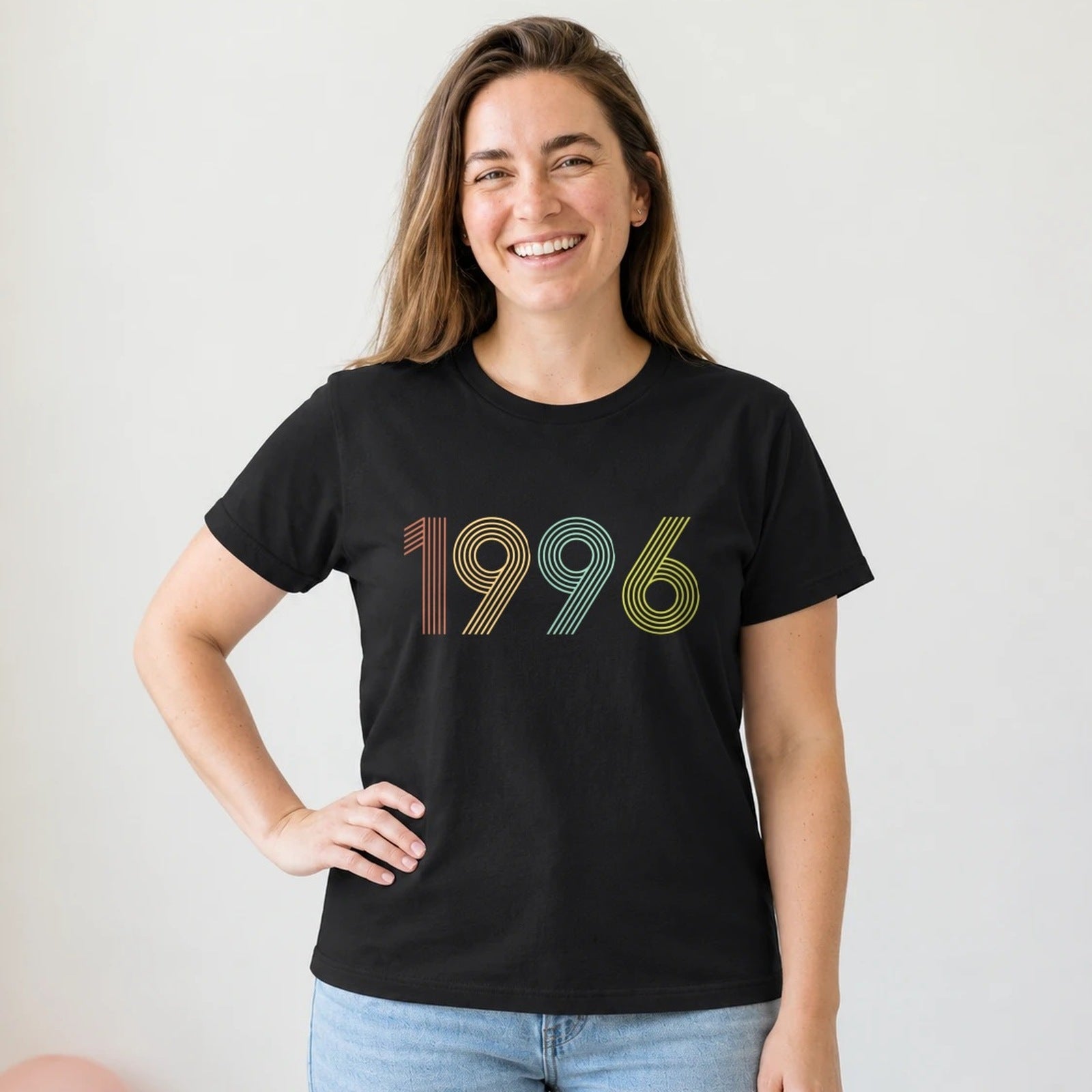 1996 Birth Year Shirt - Retro 30th Birthday T-Shirt for Women - Black Round Neck