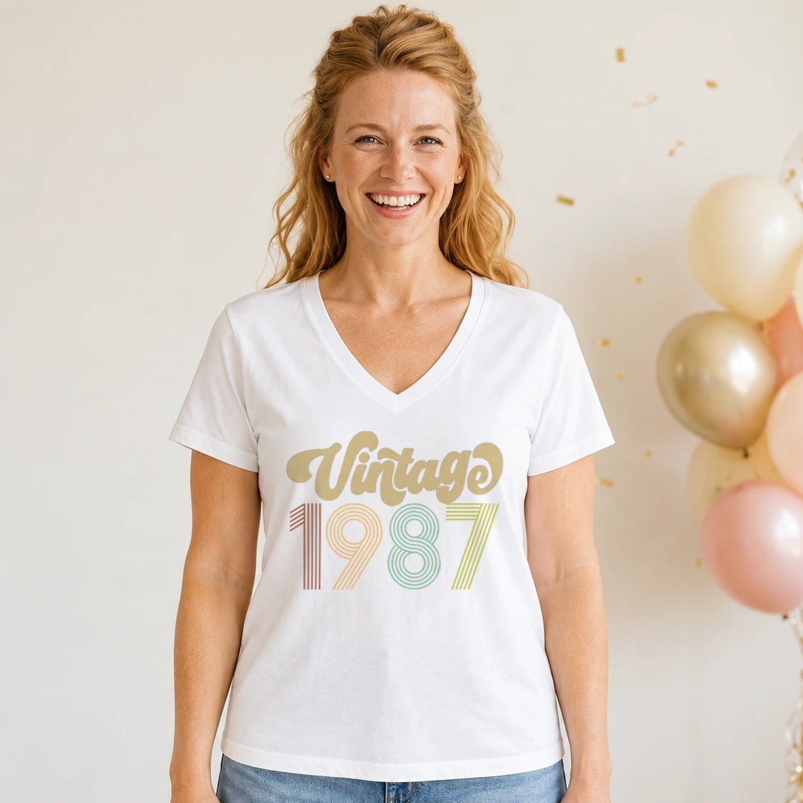 Vintage 1987 - Retro 39th Birthday T-Shirt for Women - White V-Neck