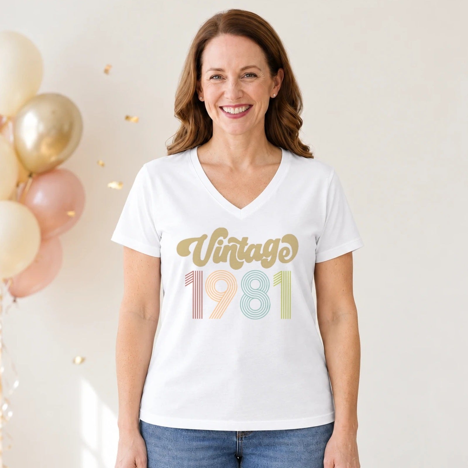Vintage 1981 - Retro 45th Birthday T-Shirt for Women - White V-Neck