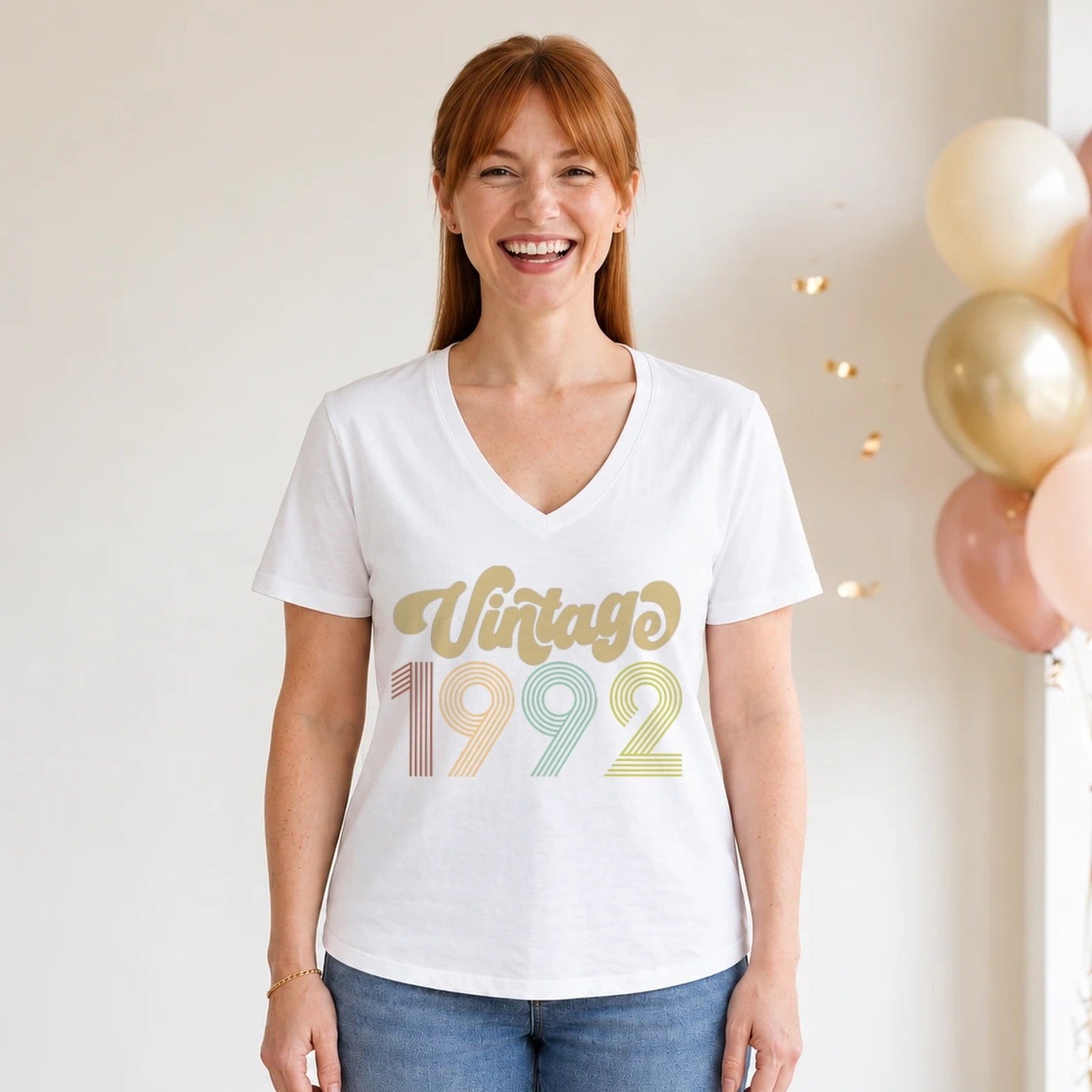 Vintage 1992 - Retro 34th Birthday T-Shirt for Women - White V-Neck