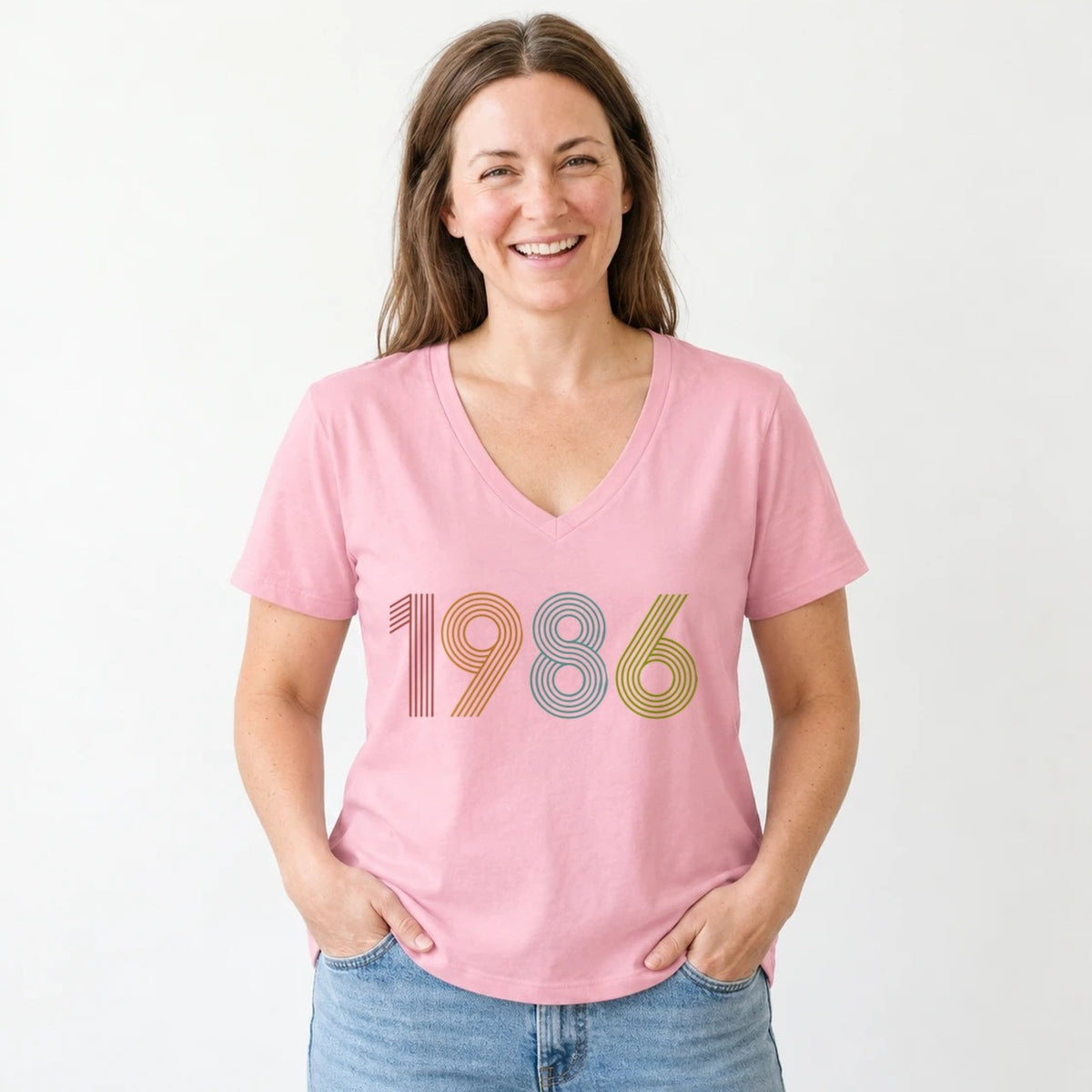 1986 Birth Year Shirt - Retro 40th Birthday T-Shirt for Women - Pink Round Neck