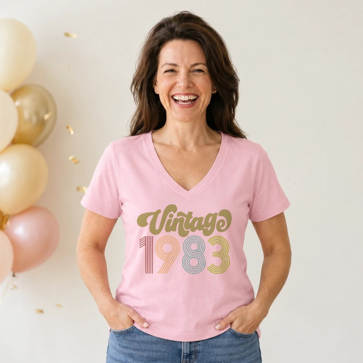 Vintage 1983 - Retro 43rd Birthday T-Shirt for Women - Blush Pink V-Neck
