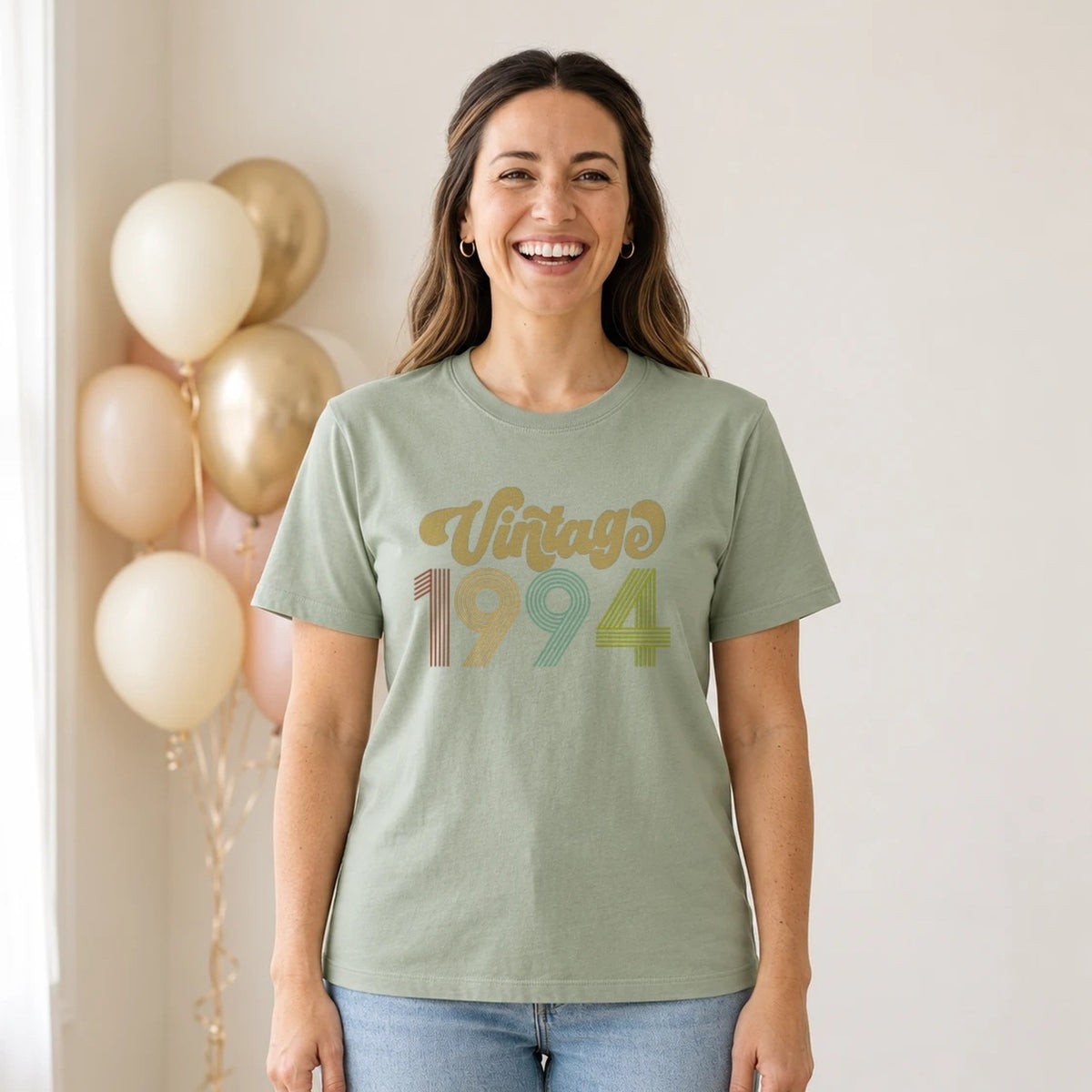 Vintage 1994 - Retro 32nd Birthday T-Shirt for Women - Sage Green Round Neck