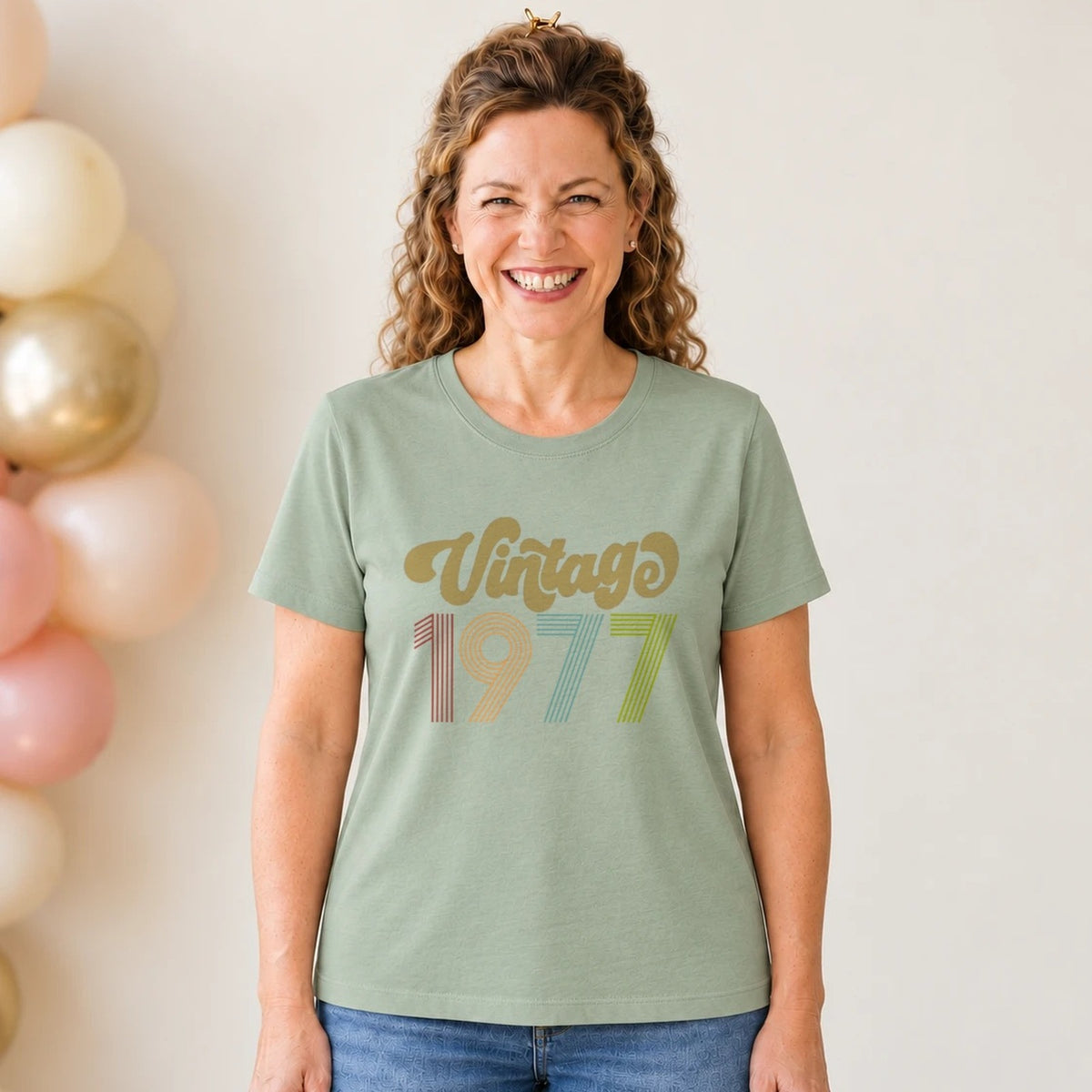 Vintage 1977 - Retro 49th Birthday T-Shirt for Women - Sage Green Round Neck