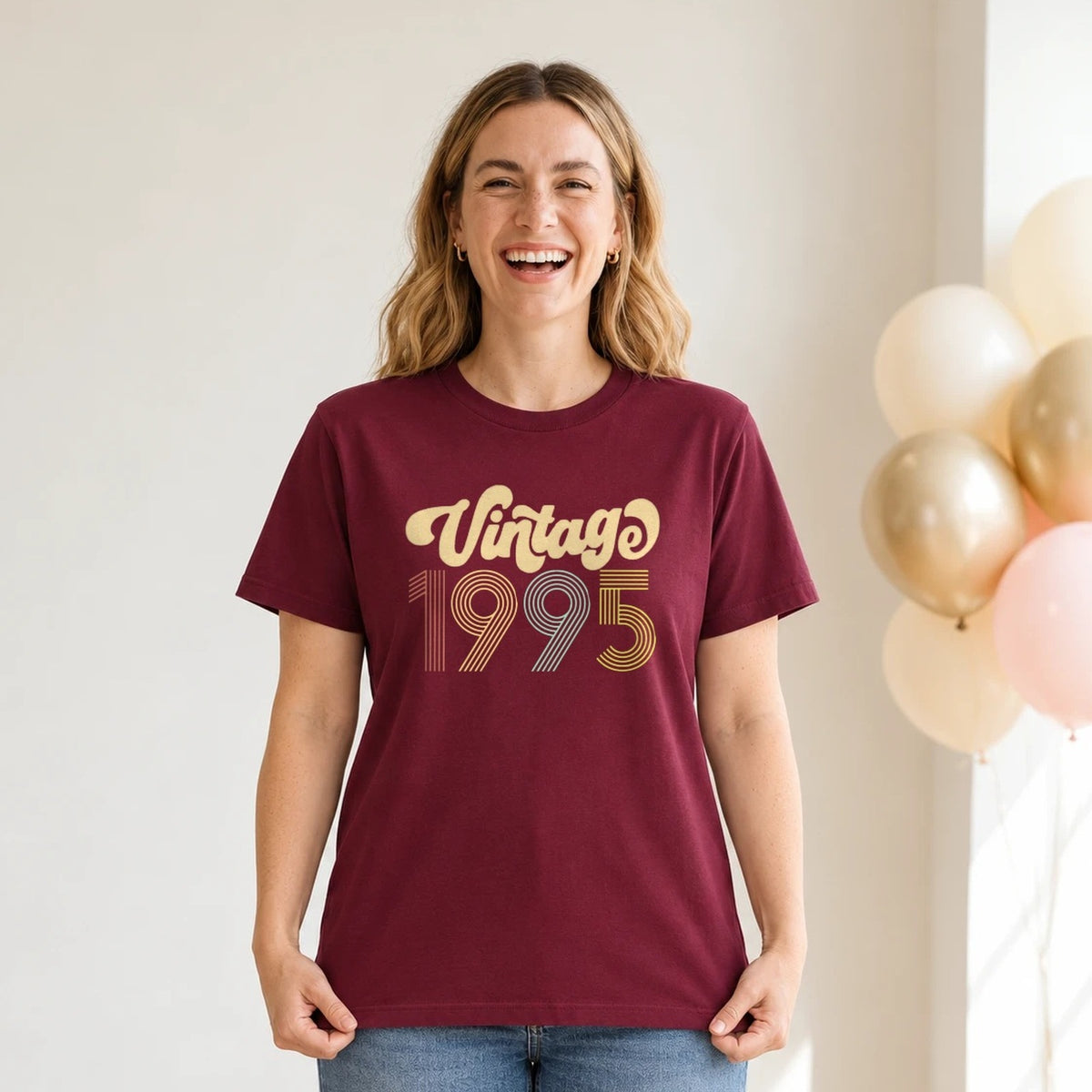 Vintage 1995 - Retro 31st Birthday T-Shirt for Women - Burgundy Round Neck