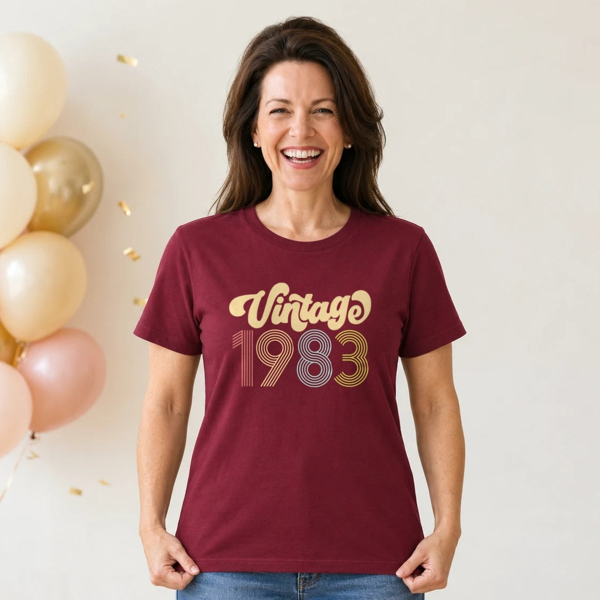 Vintage 1983 - Retro 43rd Birthday T-Shirt for Women - Burgundy Round Neck