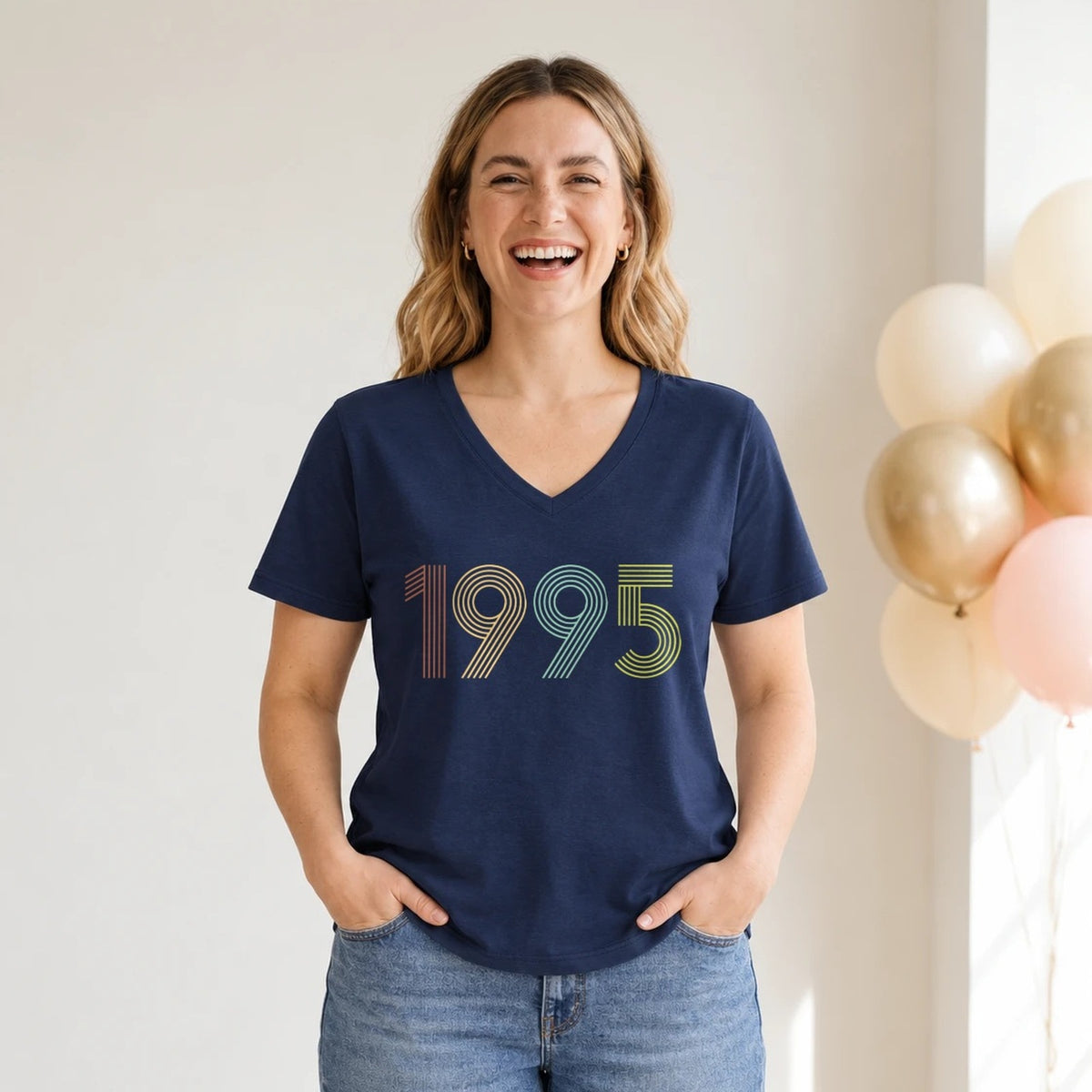 1995 Birth Year Shirt - Retro 31st Birthday T-Shirt for Women - Navy Blue V-Neck