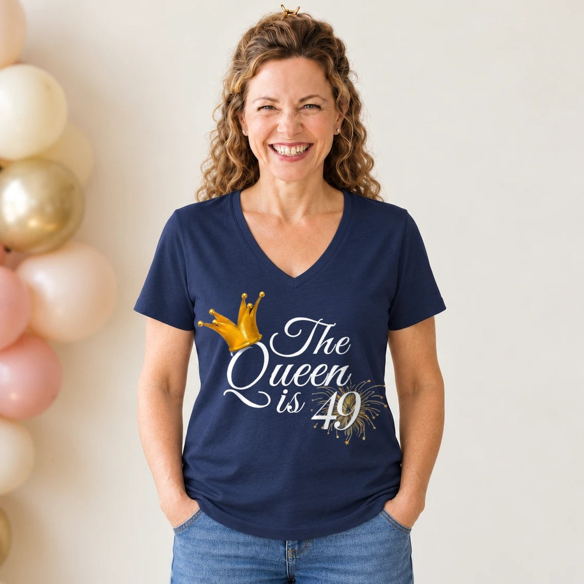 The Queen Is 49 - 49th Birthday Queen T-Shirt for Women - Navy Blue V-Neck