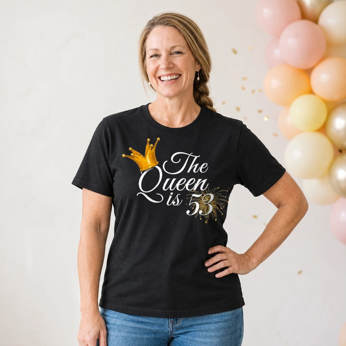 The Queen Is 53 - 53rd Birthday Queen T-Shirt for Women - Black Round Neck